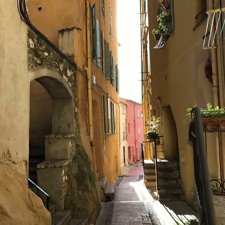 Le Petit Bateau Mentona