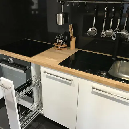 Le Petit Bateau * Μεντόν