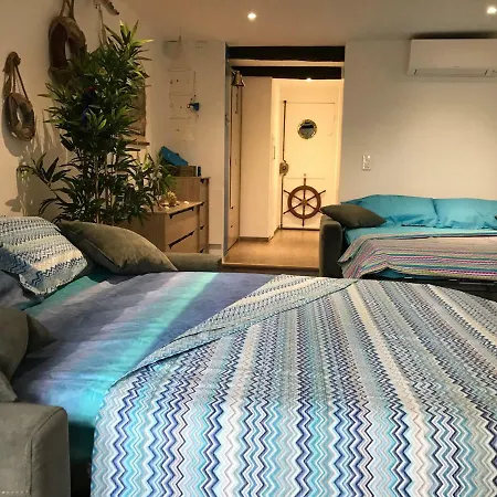 Le Petit Bateau Μεντόν