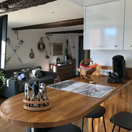 Apartment Le Petit Bateau Menton