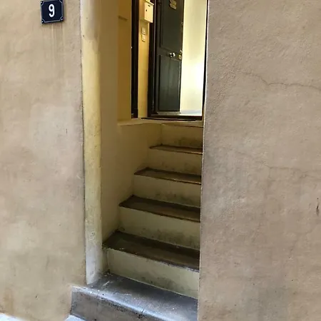 Apartment Le Petit Bateau Menton