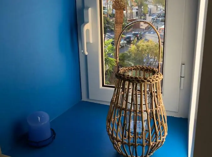 Le Petit Bateau
